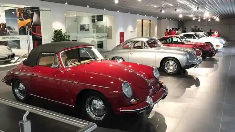 Berita - Bengkel Resmi Porsche Jakarta Bisa Tangani Berbagai Model dan Tahun Pembuatan 