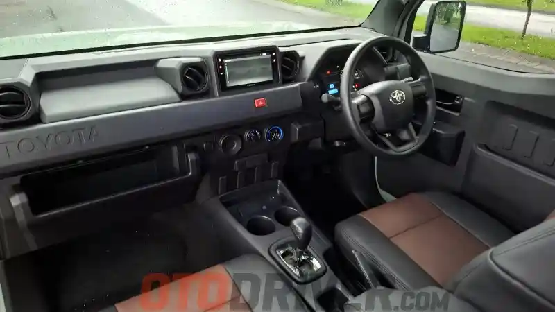 Foto - Bukan Kaleng-Kaleng, Toyota Hilux Rangga SUV Concept Dibuat Dengan Cara Modern