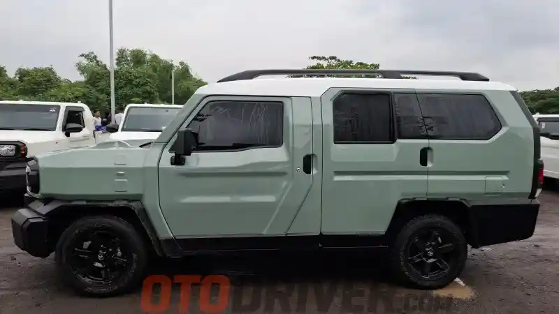Foto - Bukan Kaleng-Kaleng, Toyota Hilux Rangga SUV Concept Dibuat Dengan Cara Modern