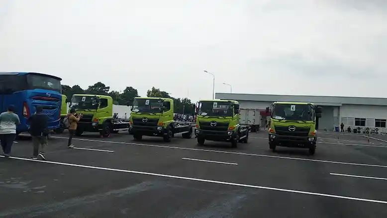 Berita - Hino Lakukan Persiapan Mendukung Penerapan Emisi Diesel Euro 4
