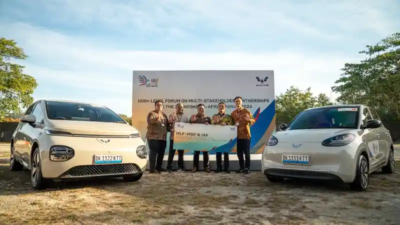 Foto - 158 Wuling Kembali Jadi Kendaraan Resmi Di Forum Internasional