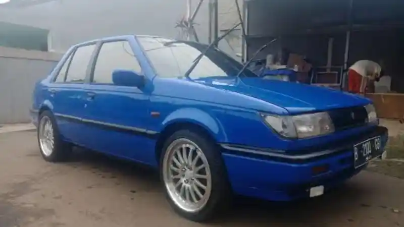 Foto - Selamat Tinggal Holden!