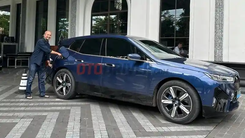 Foto - Ini Pengalaman Berkendara Tim Otodriver I pada Holiday In Style 2022