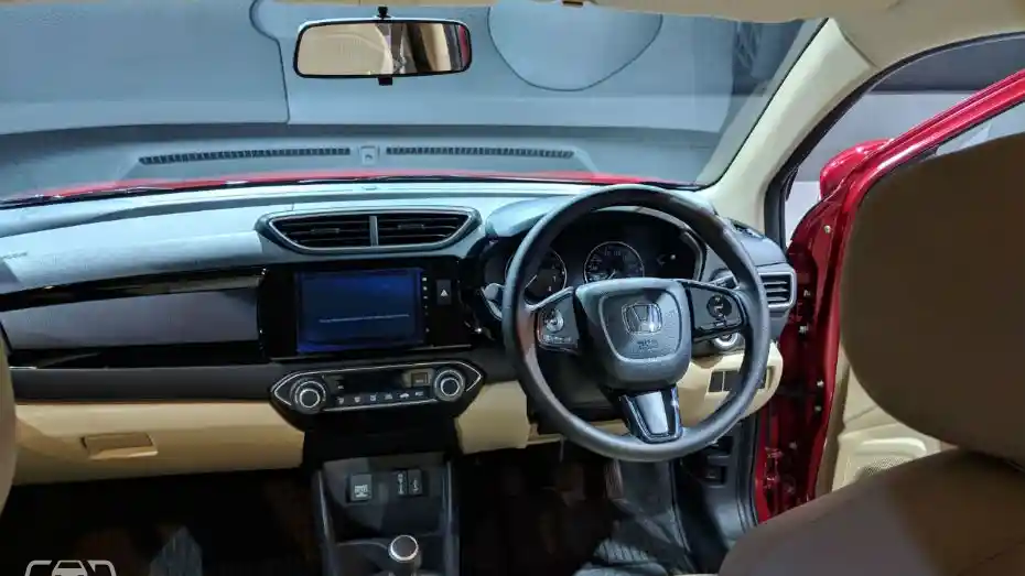 Foto - Honda Brio Sedan Hadir Model Barunya, Tanda Untuk Versi Indonesia?