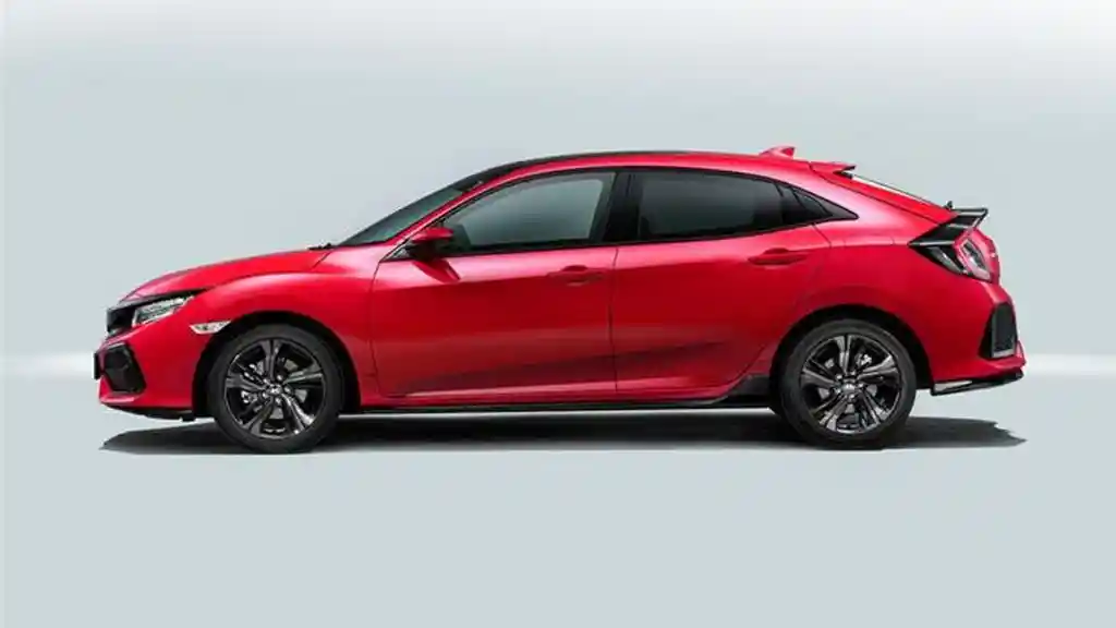 Foto - Ini Tampilan Resmi Honda Civic Turbo Hatchback Jelang Peluncuran 