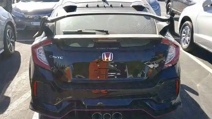 Foto - Honda All New Civic Type-R Sudah Ada di Kanada, Ini Harganya