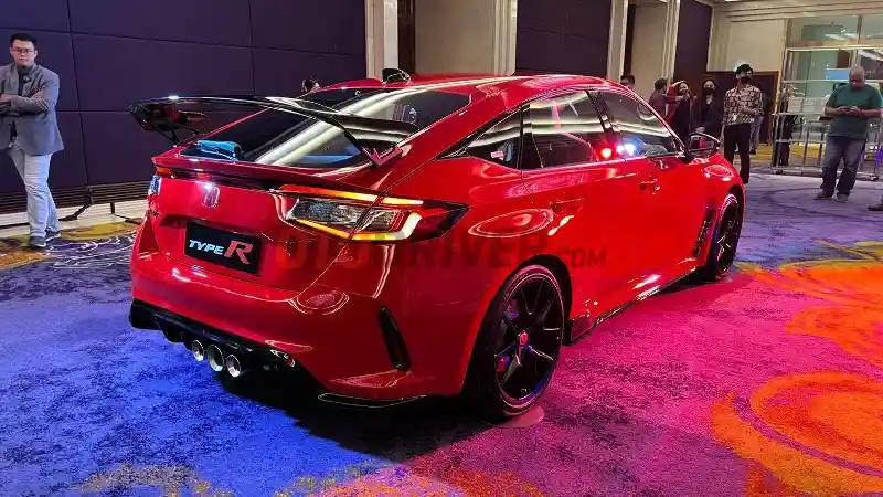 Foto - Alasan Honda Pede Jualan Mobil Kencang Seperti All New Civic Type R