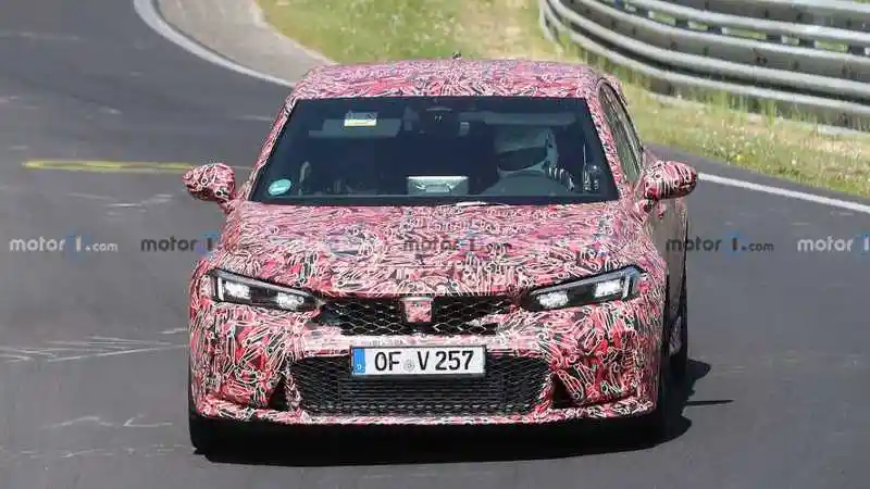Berita - Civic Type R Tertangkap Kamera Di Sirkuit Nürburgring, Calon Sedan FWD Dengan Laptime Tercepat