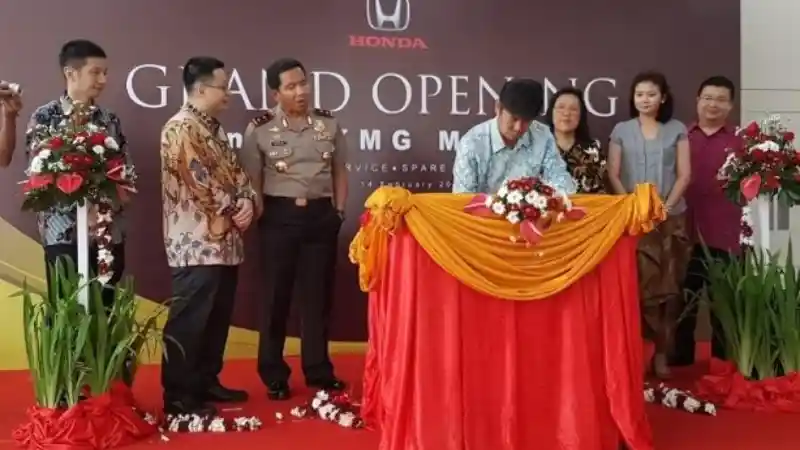 Foto - Bukan Rilis Mobil Baru, Honda Pilih Tambah Dealer Baru 