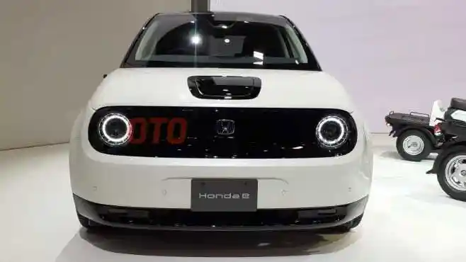 Foto - TMS 2019 : Honda e Jadi Ikon Mobil Listrik Perkotaan Masa Depan