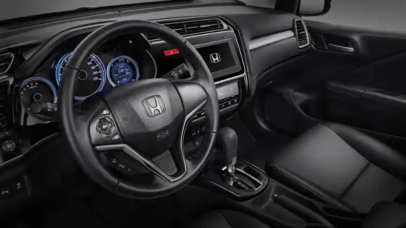 Foto - Honda Greiz, Kloningan City Sekaligus Pesaingnya