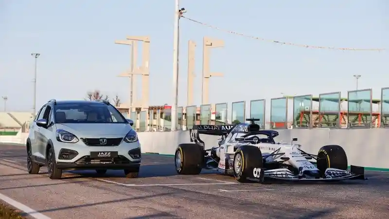 Berita - Honda Adopsi Teknologi Mesin F1 Untuk Jazz Generasi Baru