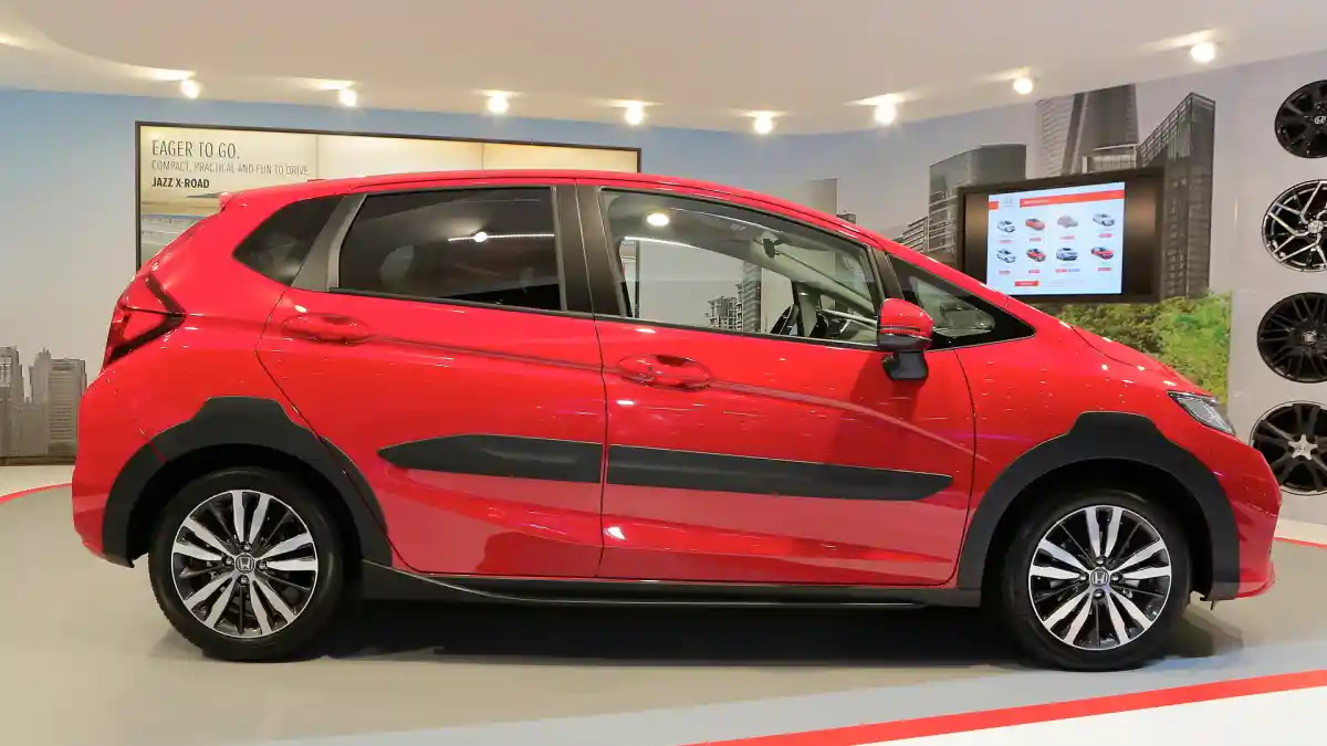 Foto - Honda Jazz 'Crossover' Muncul di Eropa, Mengingatkan Yaris Heykers