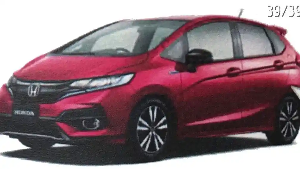 Foto - Brosur Honda Jazz Facelift Bocor Di Jepang, Inilah Desainnya
