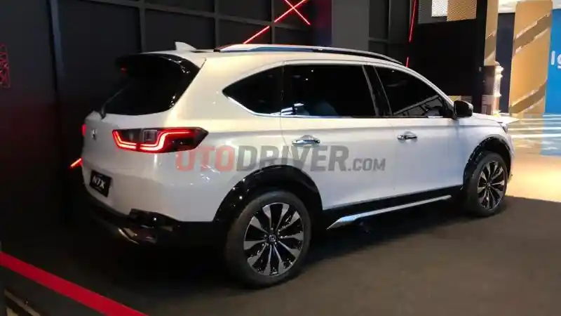 Foto - All New BR-V Diperkirakan Meluncur Selasa Ini, Berikut Perkiraan Perubahannya