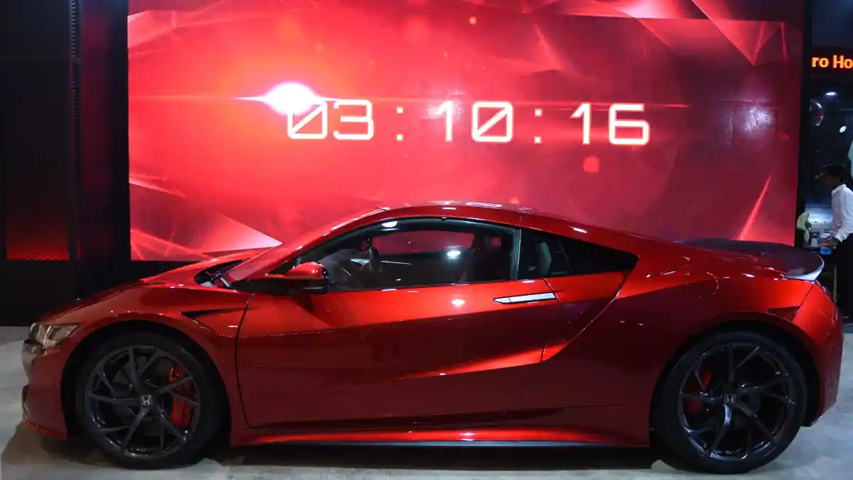 Berita - Honda Belum Mau Jual NSX di Indonesia Karena Hal ini