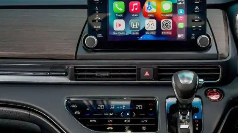 Foto - Di Indonesia Disuntik Mati, Honda Odyssey Facelift Justru Hadir Di Malaysia