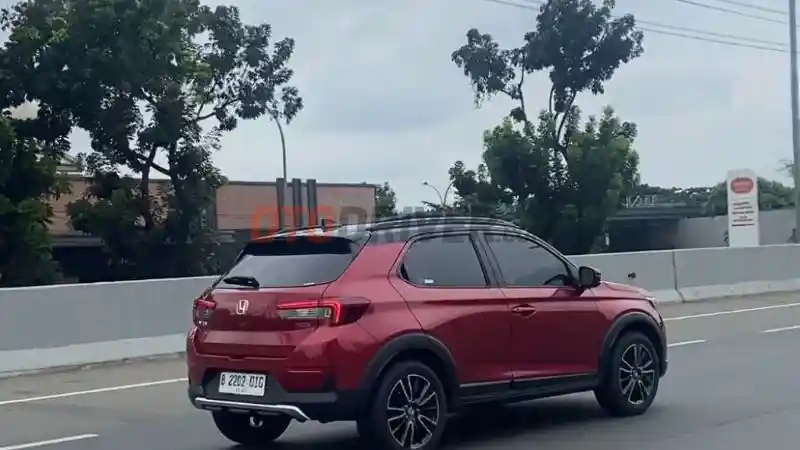 Foto - Tengok Dulu Sebelum ke Dealer, Daftar Harga Honda WR-V Agutsus 2023