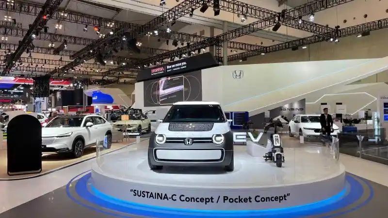 Foto - Honda: Masyarakat Takut Beli Mobil Listrik Karena Resale Value Dan Update Teknologi Yang Sangat Cepat