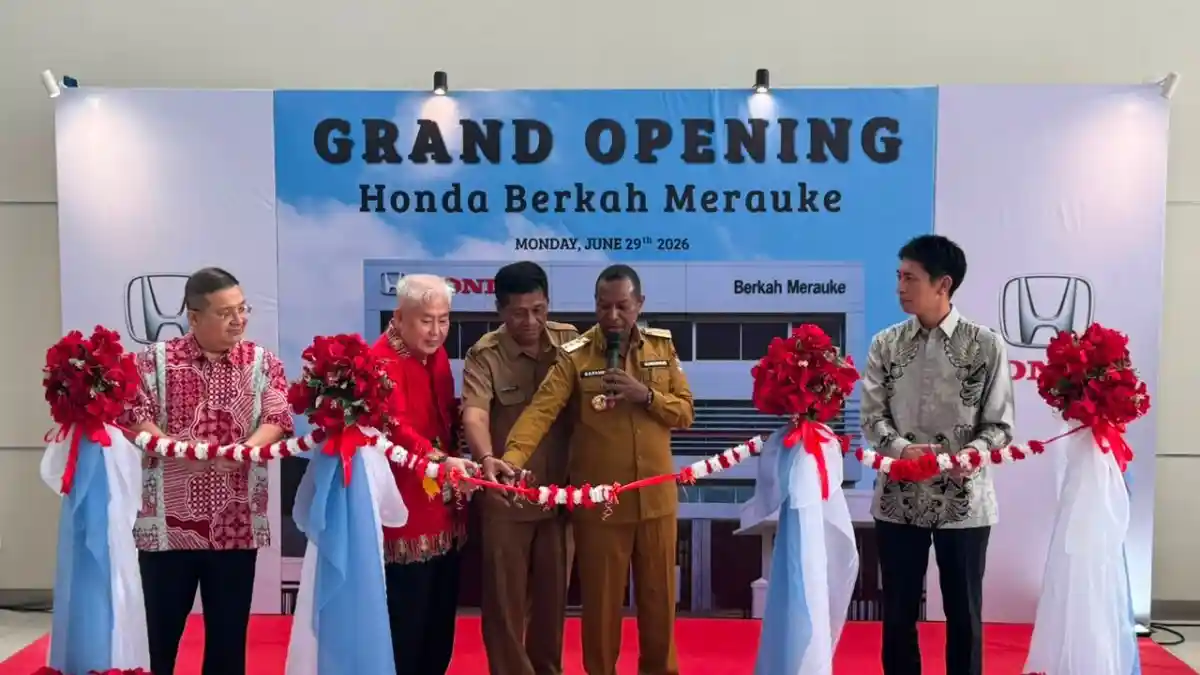Foto - Honda Launching 5 Dealer Sekaligus Perkenalkan Layanan Mobil Bekas Bersertifikasi