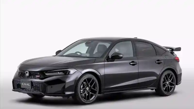 Berita - Transmisi Manual Sudah Mati? Tidak, Honda Mempertahankannya Melalui Civic RS
