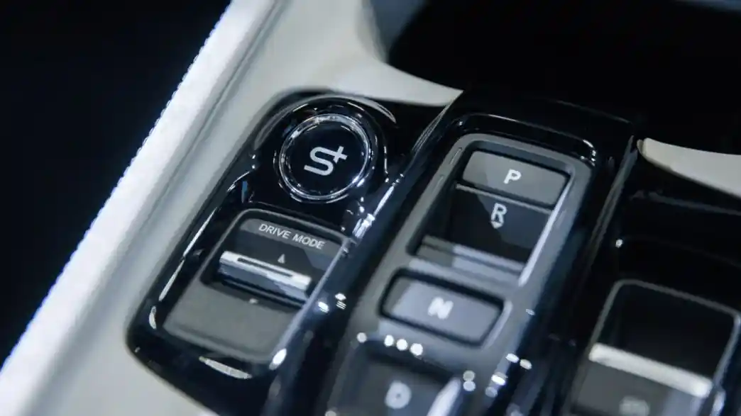 Foto - Ruang Interior Honda Prelude Terkuak, Mirip CR-V Hybrid