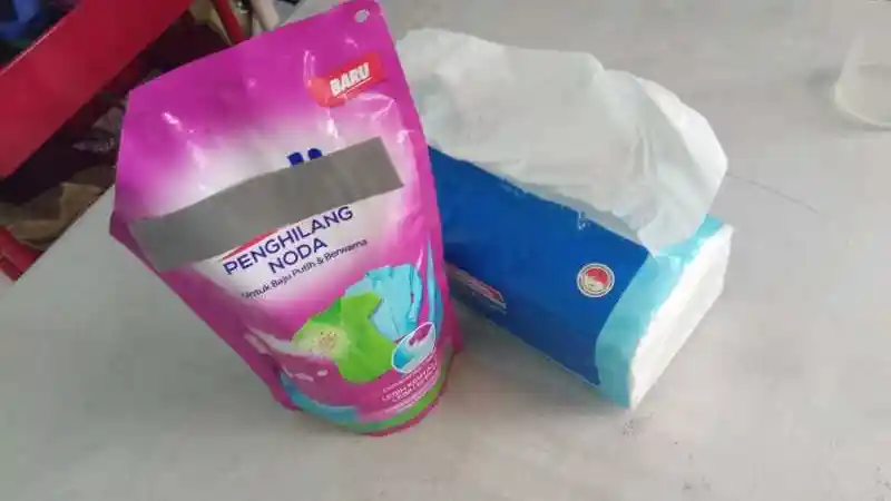 Foto - 6 Langkah Jitu Bersihkan Jok Bahan Fabric