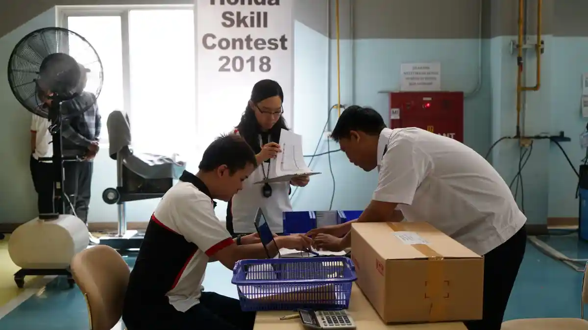 Berita - Honda Adu Keterampilan Teknisi dan Sales Demi Tingkatkan Penjualan