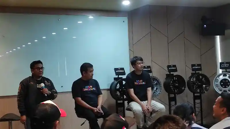 Foto - HSR Wheel Luncurkan HSR BOB, Velg Model JDM