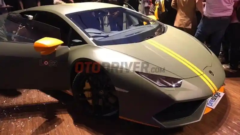 Berita - GALERI: Lamborghini Huracan Spyder dan Huracan Avio (18 FOTO)