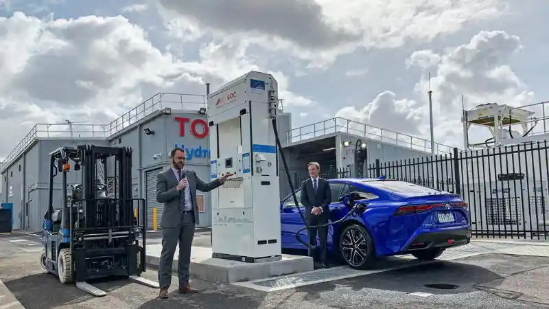 Foto - Selain EV, Toyota Buktikan Serius Menggarap Mobil Hydrogen