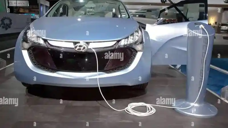 Foto - Ikuti Tesla, Hyundai Juga Bikin Charging Station Sendiri Bernama Blue Plug