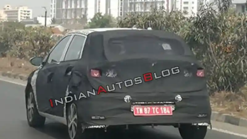 Foto - Bocoran Musuh Honda Jazz dari Hyundai yang Akan Ganti Generasi
