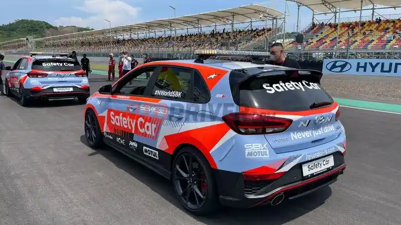 Foto - Mengintip Spesifikasi Hyundai i30 Hatchback N Yang Bertugas di WSBK Mandalika