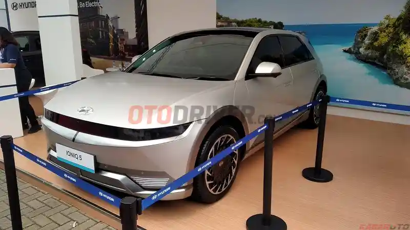 Foto - Hyundai Resmikan Dealer Terlengkap ke-11 di Surabaya 