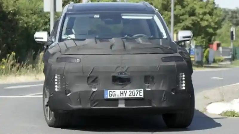 Berita - SPY SHOT: Kembaran Kia EV9, Hyundai Ioniq 7