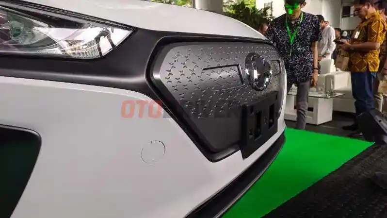 Foto - Spek Lengkap Hyundai Ioniq Taksi Listrik Grab