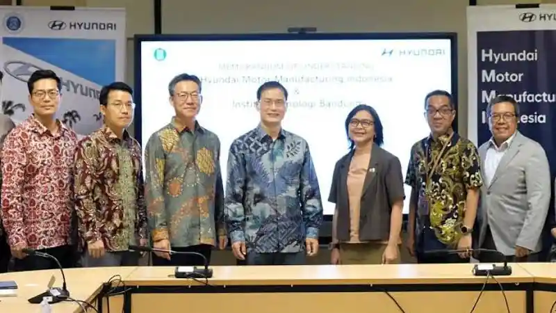Foto - Hyundai Kerja Sama Dengan ITB Untuk Kembangkan Fitur Perintah Suara Berbahasa Indonesia 