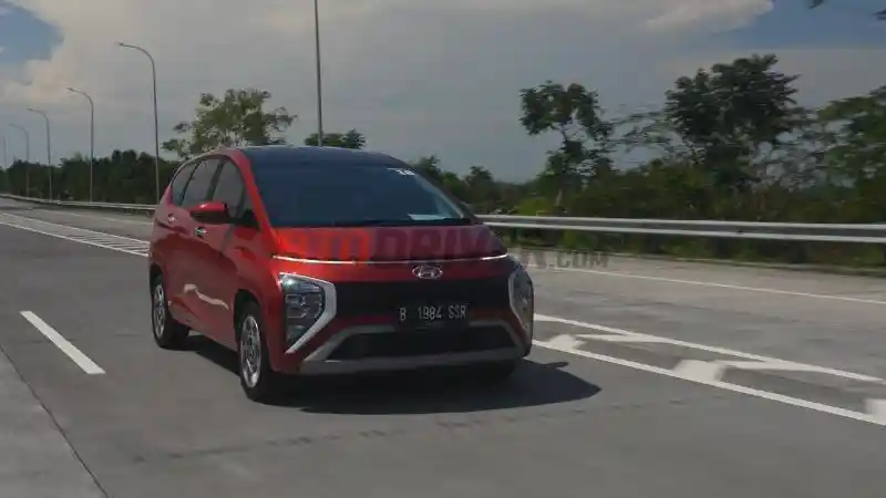 Berita - Hyundai Stargazer Mendarat di Filipina. Babak Baru Perang LMPV Asal Indonesia Di Negeri Seberang