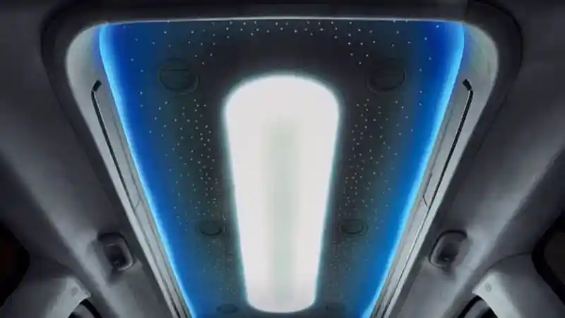 Foto - Ini Dia Hyundai Staria Versi Atap Tinggi