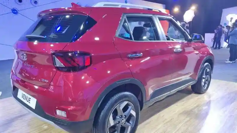 Foto - Mengulik Sebuah Crossover Diesel Hyundai di India