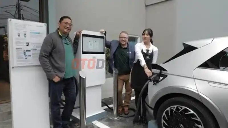 Foto - Hyundai Menambah EV Fast Charging Station di Jakarta Selatan, Ini Lokasinya