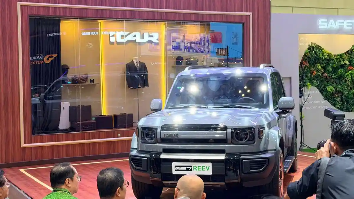 Berita - iCAR V27 Resmi Debut di GIIAS 2026, SUV REEV dengan Jarak Tempuh 1.200 Km