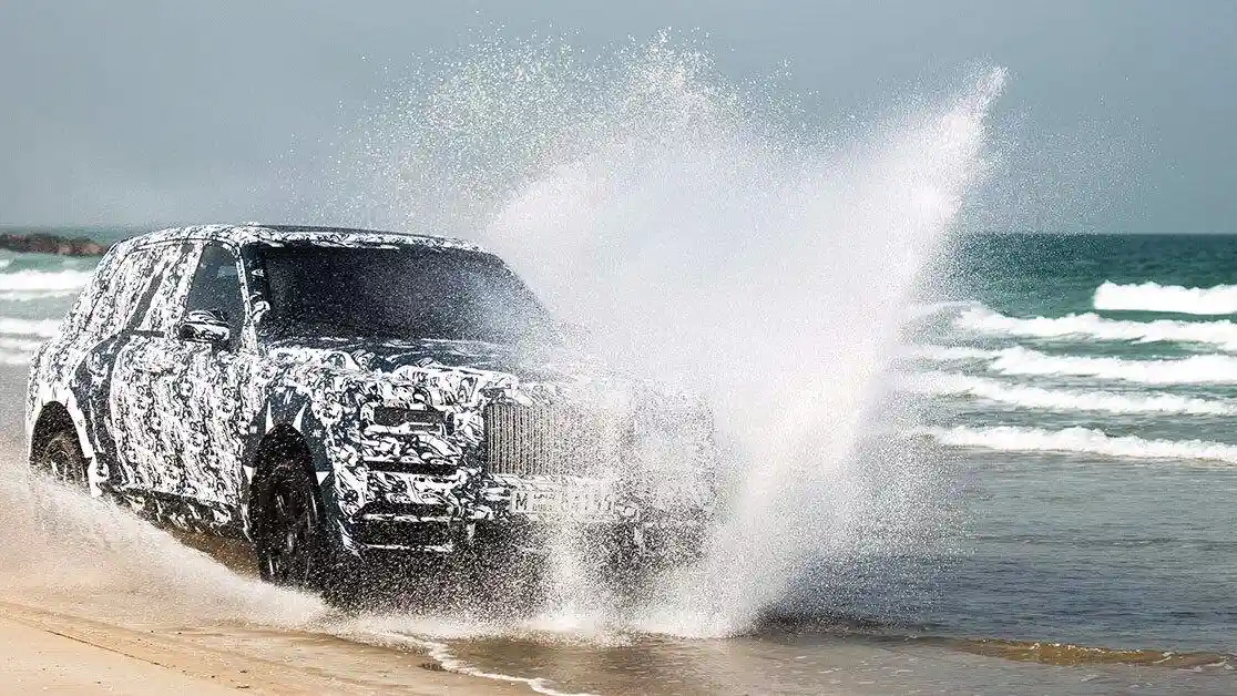 Berita - Bersiap, Rolls Royce Siap Luncurkan SUV Perdananya Pekan Depan