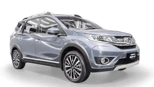 Foto - Wujud Honda BR-V Dalam 6 Warna Berbeda