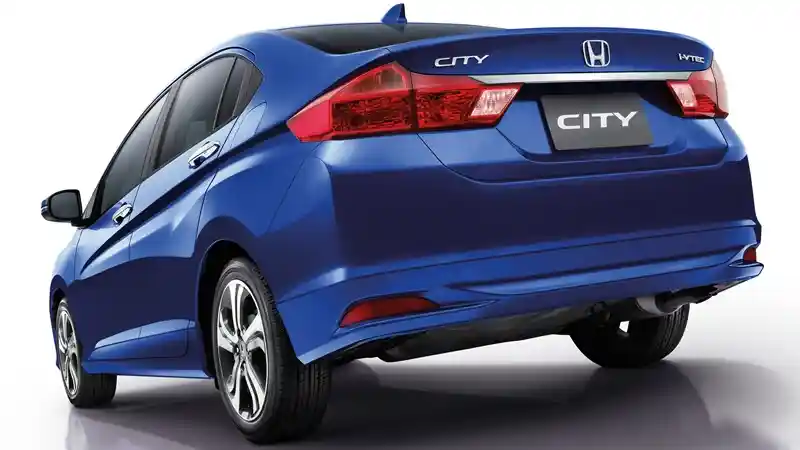 Berita - Daftar Sedan Terlaris di Indonesia