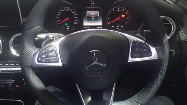 Foto - GIIAS 2015: Mercedes-Benz GLC. Mampukah Menggempur BMW X3?