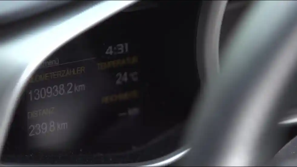 Foto - VIDEO: McLaren MP4-12C Ini Sudah Menempuh 130 Ribu KM!