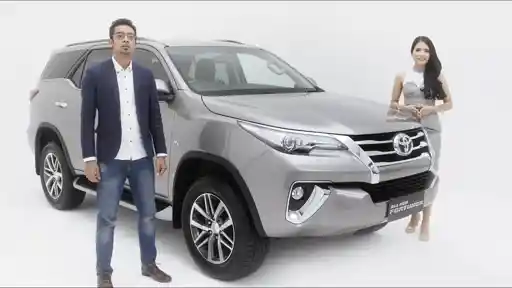 Foto - Wow, Video Presentasi Resmi Fortuner 2016 Spek Indonesia Ini Bocor Ke Publik