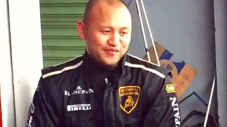 Berita - Ananda Mikola Sudah Pesan Kijang Innova Baru